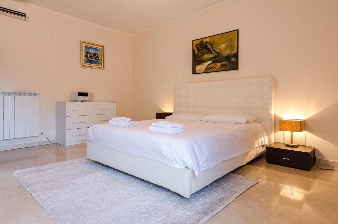 Begatto Apartment, Nel Cuore Del Centro Storico Болоня Екстериор снимка