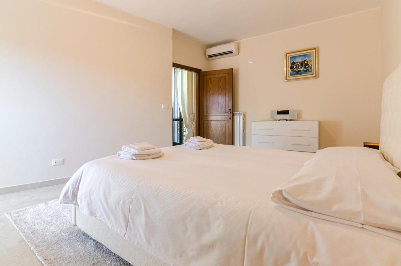 Begatto Apartment, Nel Cuore Del Centro Storico Болоня Екстериор снимка