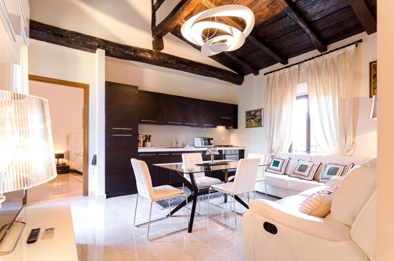 Begatto Apartment, Nel Cuore Del Centro Storico Болоня Екстериор снимка